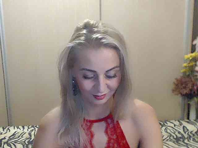 MirabelaSweet webcam