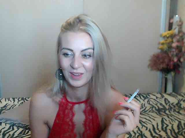 Model: MirabelaSweet