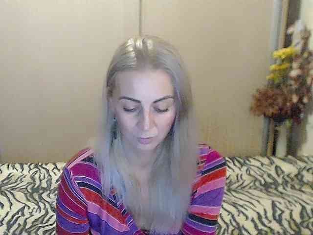 MirabelaSweet webcam