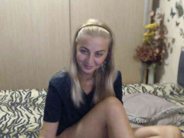 MirabelaSweet webcam