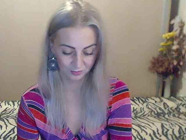 MirabelaSweet webcam
