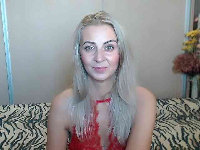 MirabelaSweet webcam