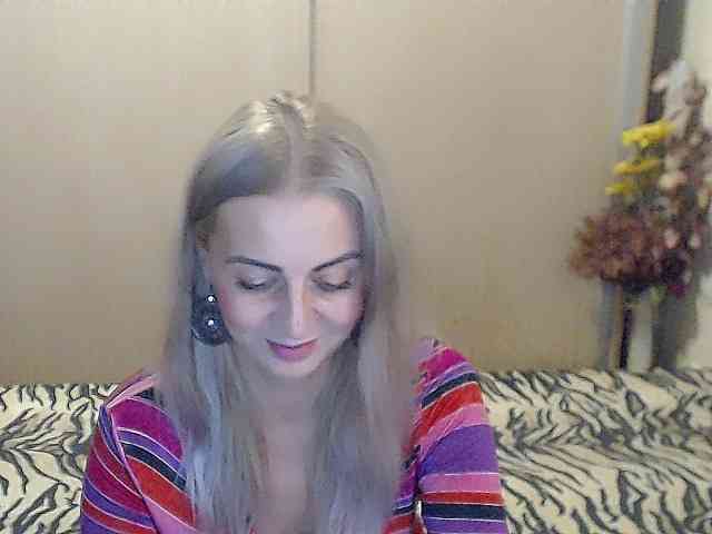 MirabelaSweet webcam