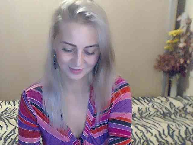MirabelaSweet webcam