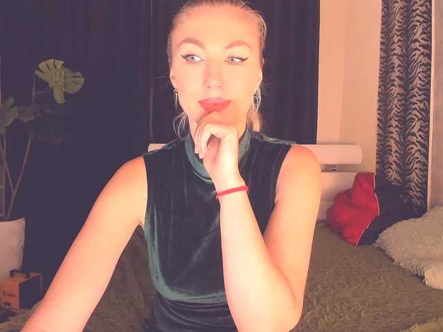 Ukraine777 live cam on BongaCams