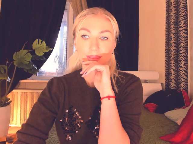 Ukraine777 live cam on BongaCams