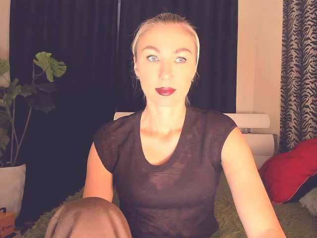Ukraine777 live cam on BongaCams