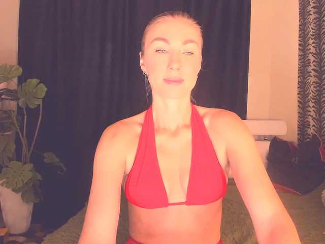 Ukraine777 live cam on BongaCams