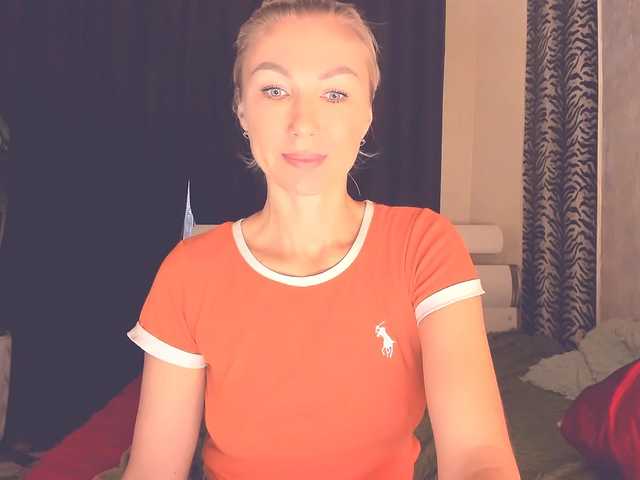 Ukraine777 live cam on BongaCams