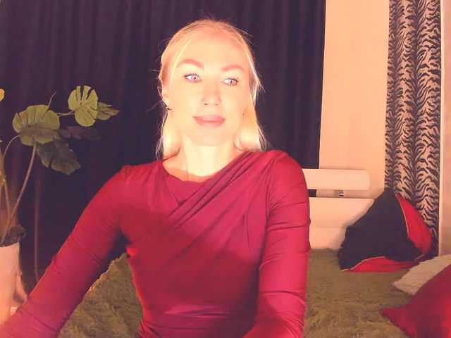 Ukraine777 live cam on BongaCams