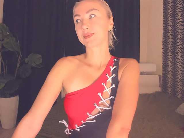 Ukraine777 live cam on BongaCams