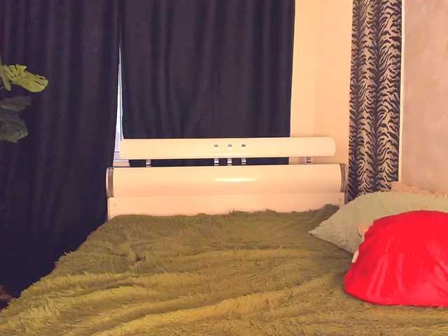 Ukraine777 live cam on BongaCams