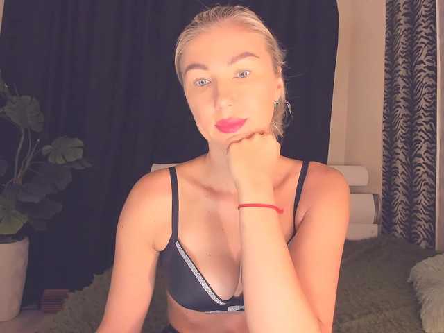 Ukraine777 live webcam show