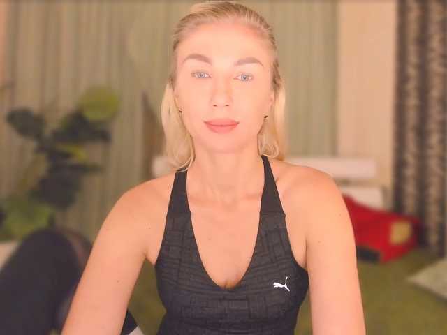 Ukraine777 live cam on BongaCams