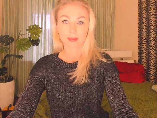 Ukraine777 live cam on BongaCams