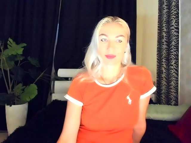 Ukraine777 live cam on BongaCams