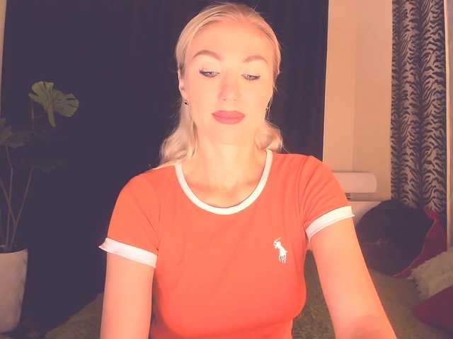 Ukraine777 live cam on BongaCams