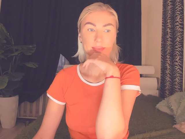 Ukraine777 live cam on BongaCams