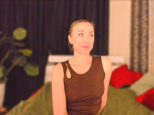 Ukraine777 live cam on BongaCams