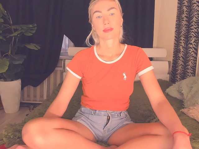Ukraine777 live cam on BongaCams