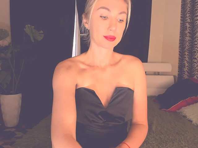 Ukraine777 live cam on BongaCams