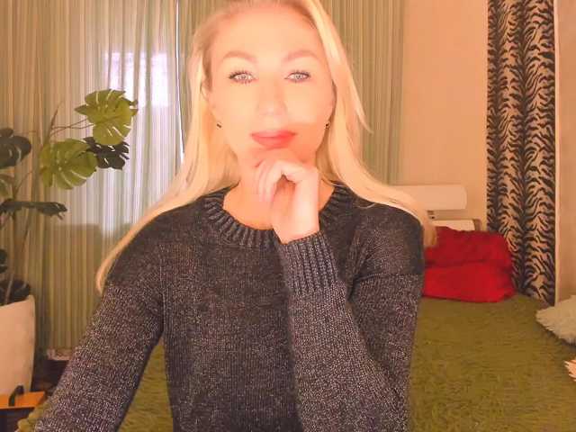 Ukraine777 live cam on BongaCams