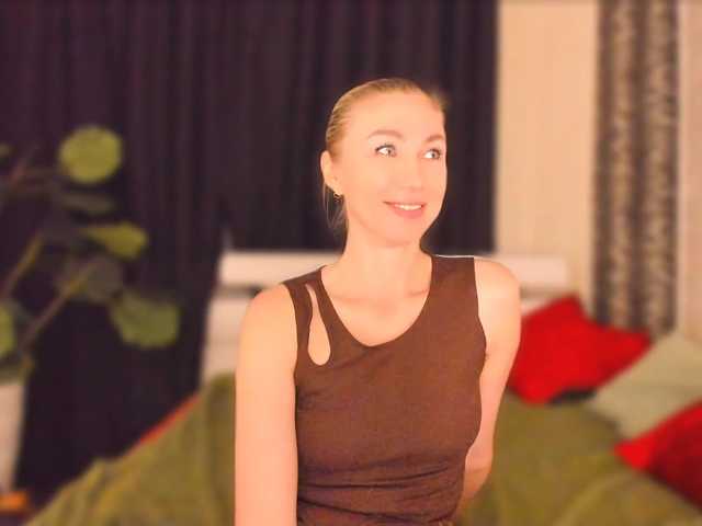 Ukraine777 live cam on BongaCams