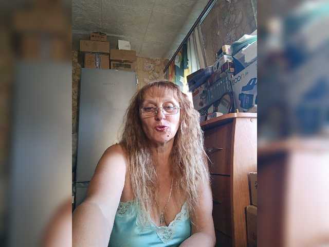 Sonya48 live cam on BongaCams