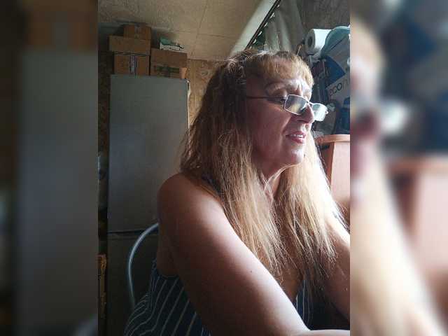 Sonya48 live cam on BongaCams