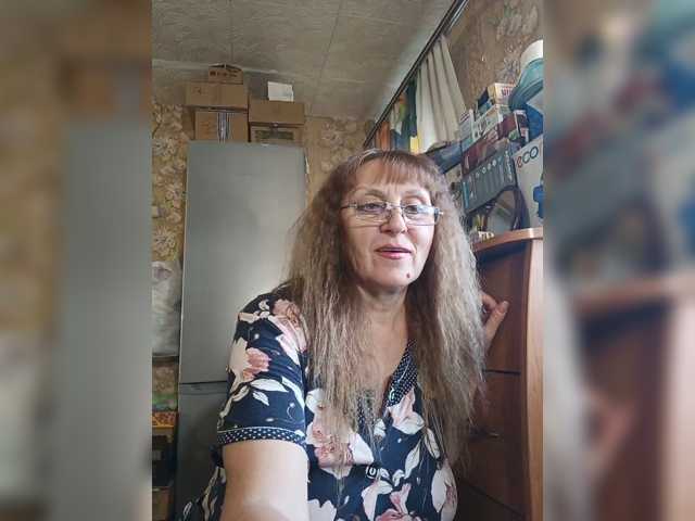 Sonya48, en directo ahora en BongaCams