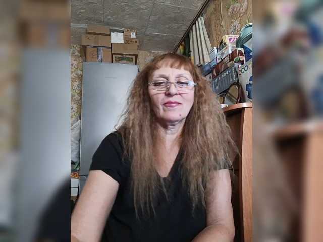 le modèle Sonya48 est en webcam porno dans un show sur le site bongacams, il possède les tags suivants: White/Caucasian,Blonde,Trimmed