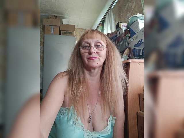 Sonya48 live cam on BongaCams