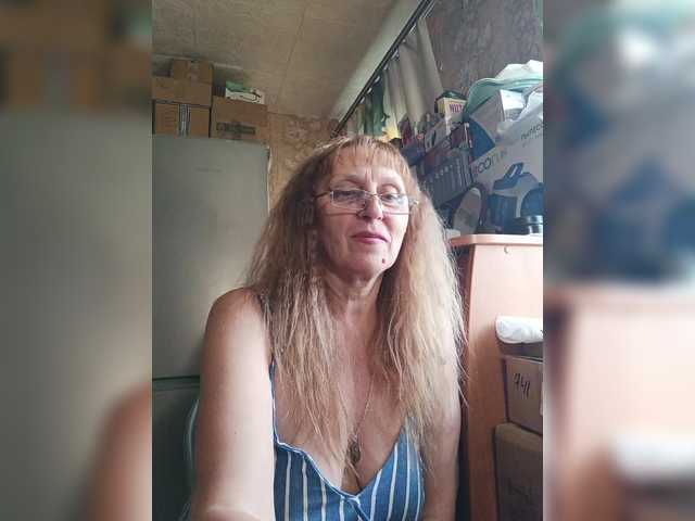 Sonya48 live cam on BongaCams
