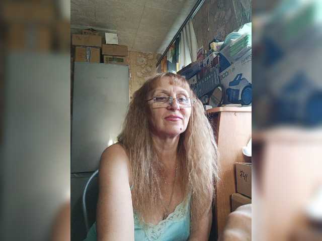 Sonya48 live cam on BongaCams