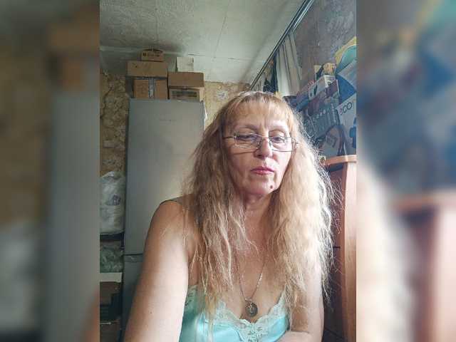 Sonya48 live cam on BongaCams