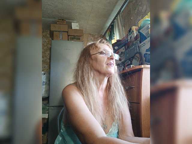 Sonya48 live cam on BongaCams