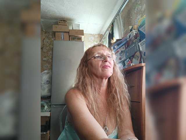 Sonya48 live cam on BongaCams