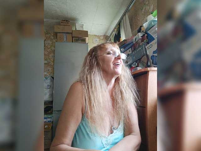 Sonya48 live webcam show