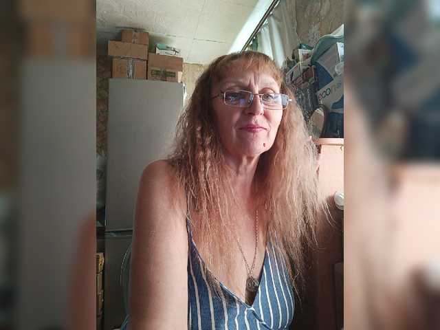 Sonya48 live cam on BongaCams