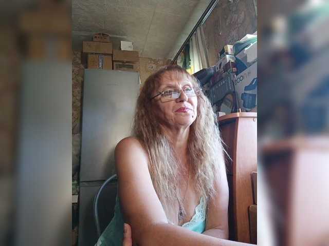 Sonya48 live cam on BongaCams