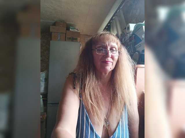 Sonya48 live cam on BongaCams