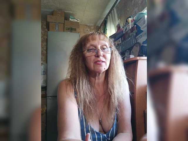 Sonya48 live cam on BongaCams