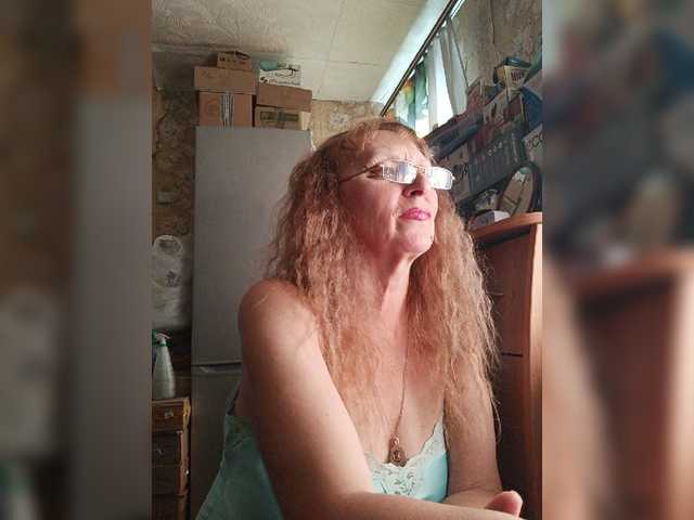 Sonya48 live cam on BongaCams