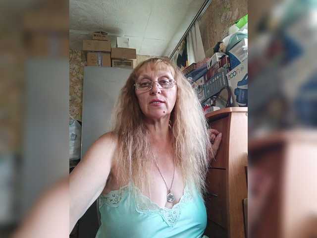 Sonya48 live webcam show