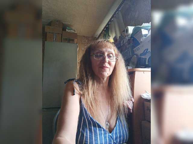Sonya48 live cam on BongaCams