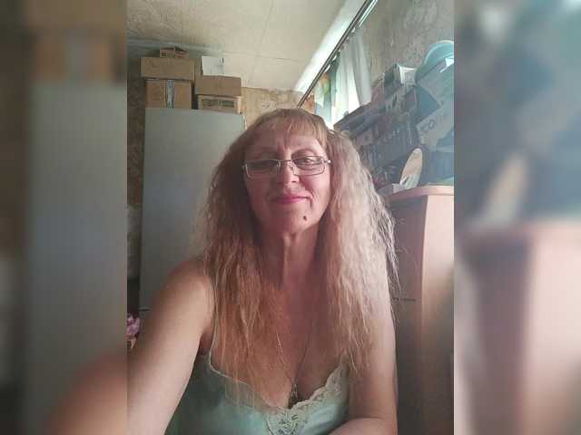 Sonya48 live cam on BongaCams