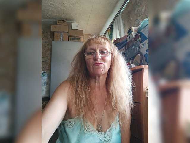 Sonya48 live cam on BongaCams