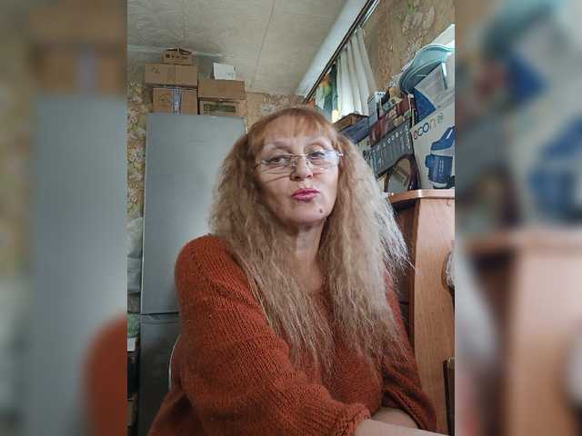 Sonya48 live cam on BongaCams