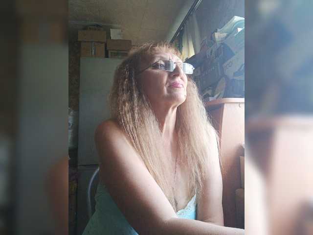 Sonya48 live cam on BongaCams