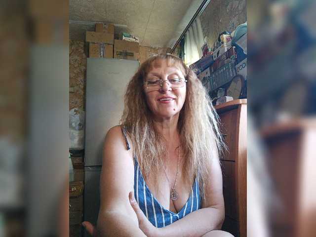 Sonya48 live cam on BongaCams